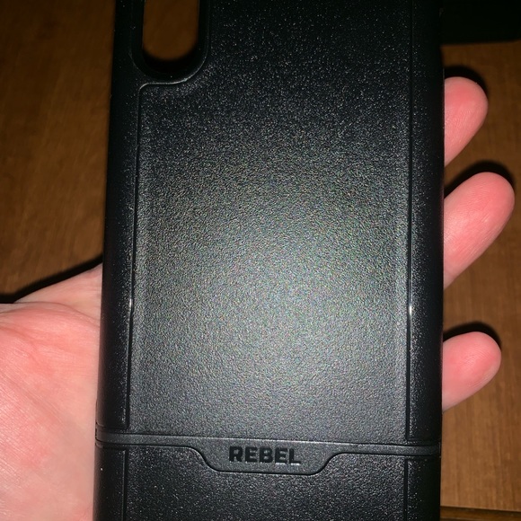 ENCASED Rebel case w/belt holster iPhone 10s Max - Picture 7 of 8